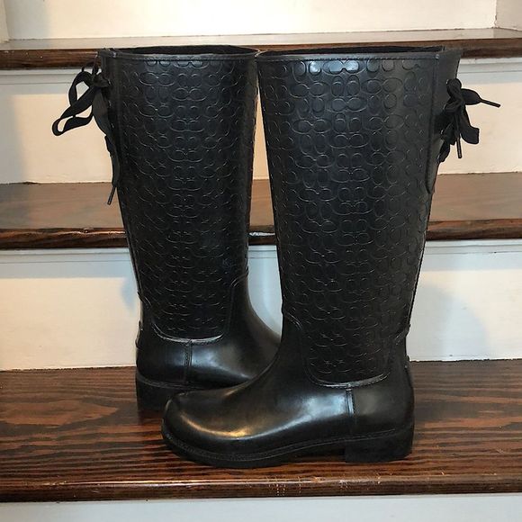 COACH Jacquard Signature C Laced Up Back Bow Heeled Black Rainboots Sz 9 - Picture 7 of 17